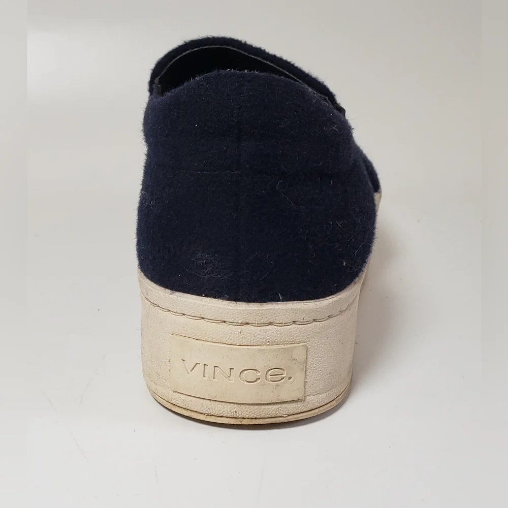 SINGLE SHOE Amputee Vince Navy Blue Slip On Right Shoe Only Size 7 M